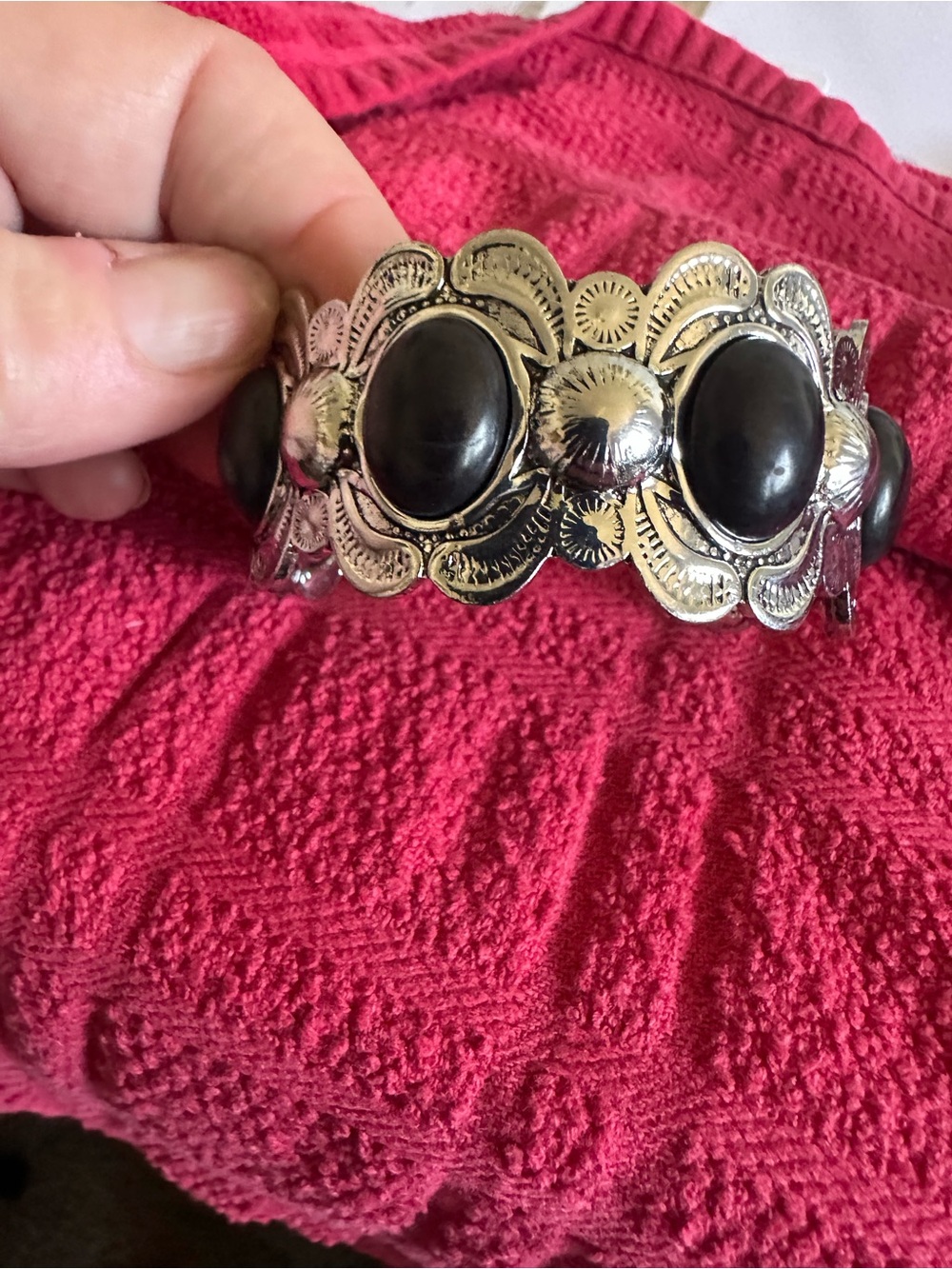 Source Unknown Silver-Tone Bracelet with Black Cabochons